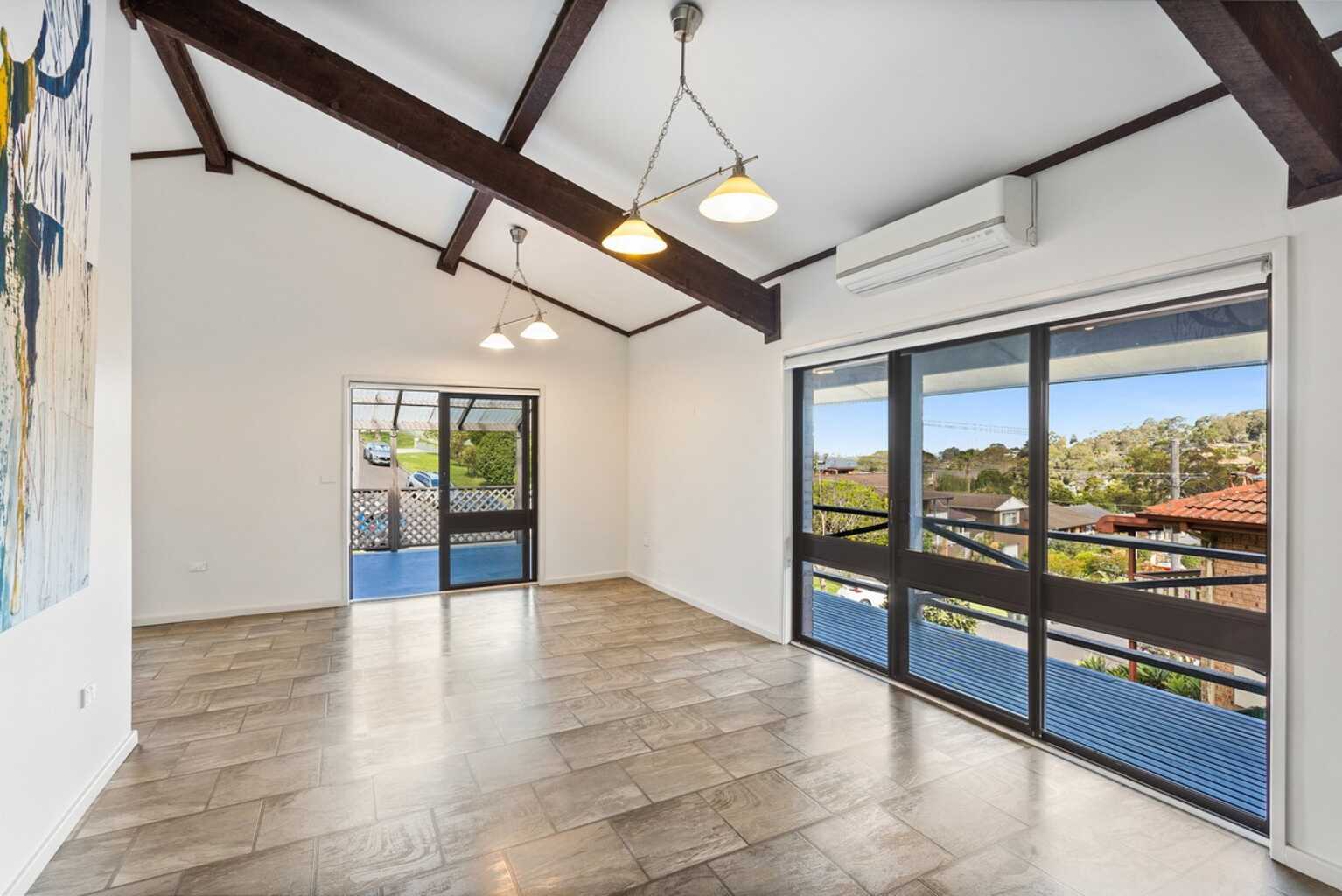 8 Jacaranda Avenue Figtree 8 Jacaranda Avenue Figtree