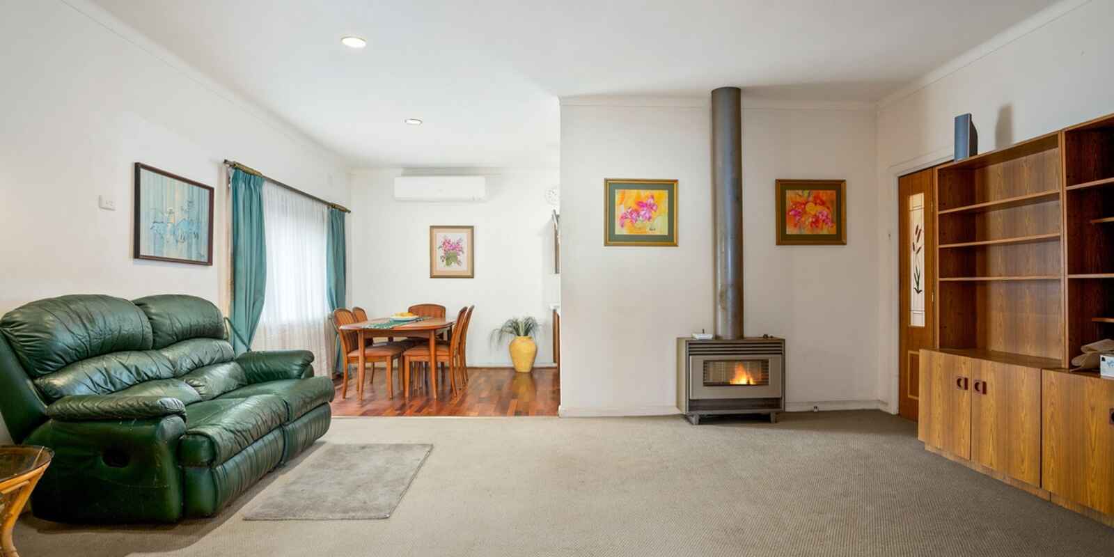 274 Northcliffe Drive Lake Heights 274 Northcliffe Drive Lake Heights