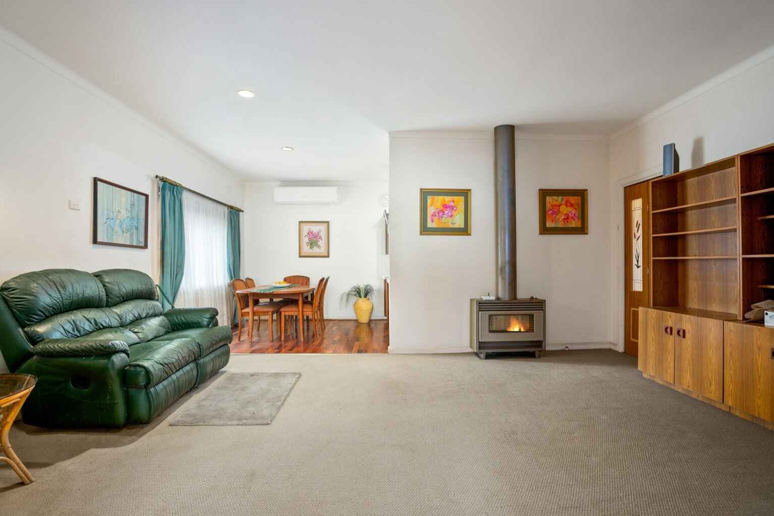 274 Northcliffe Drive Lake Heights 274 Northcliffe Drive Lake Heights