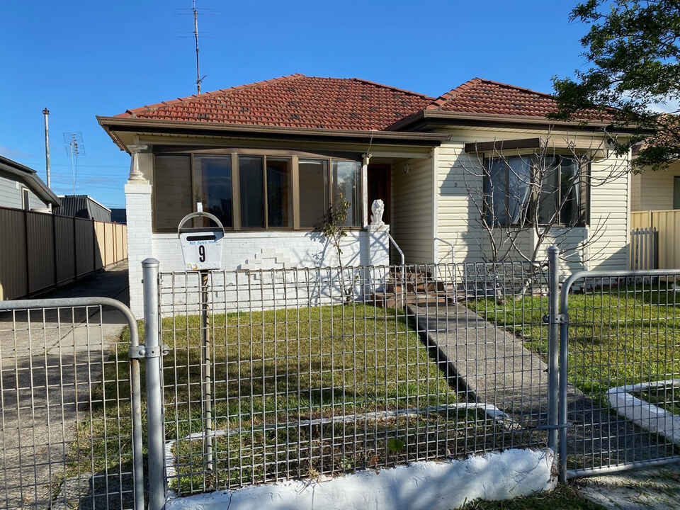 9 Finlayson Street Wollongong