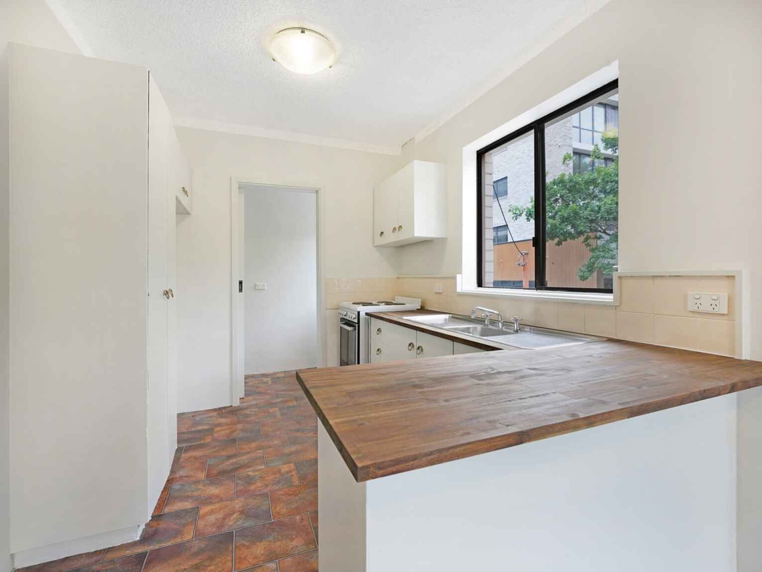 Unit 10/38 Market Street Wollongong