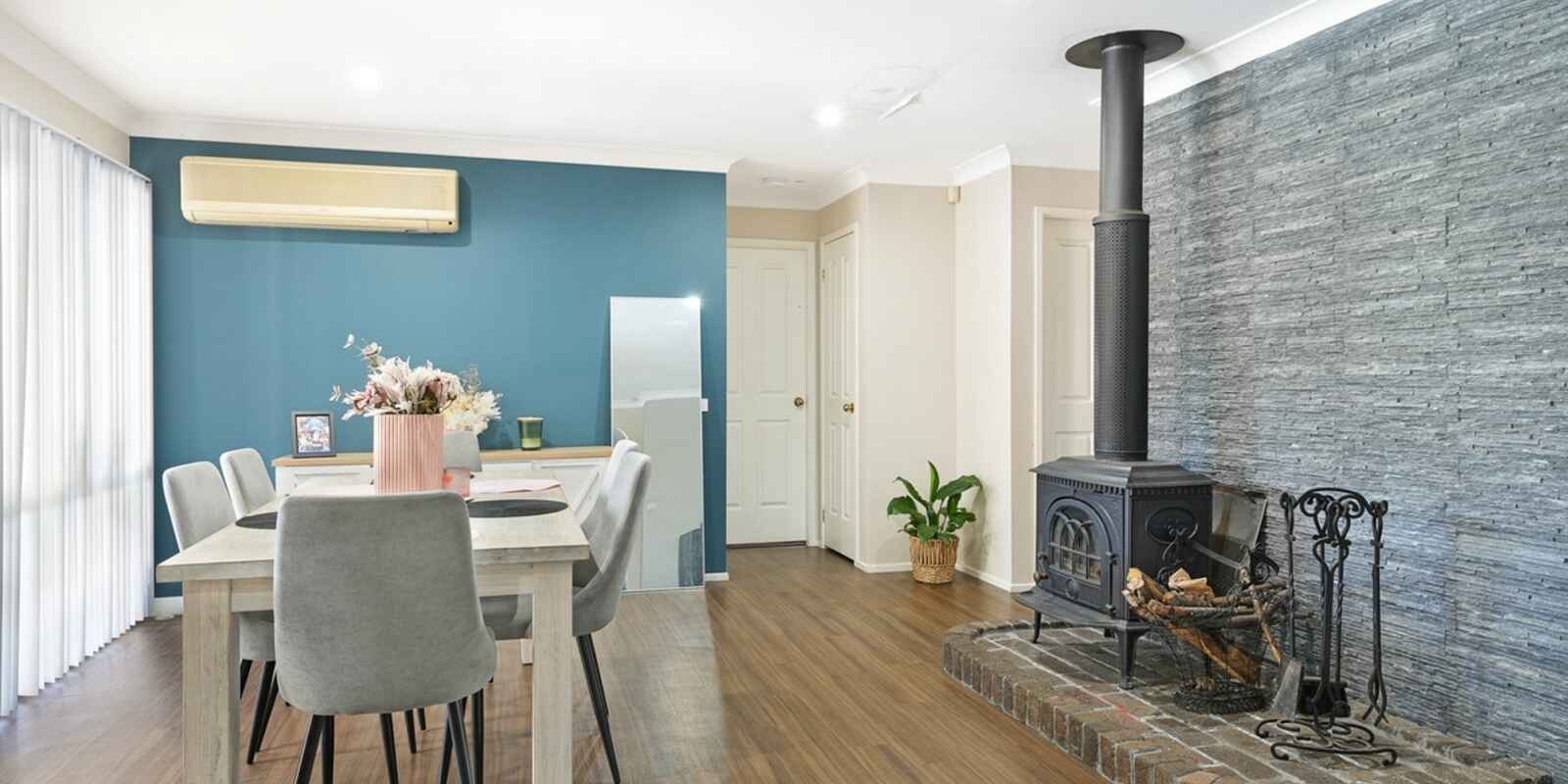 6 Ellenborough Place Horsley