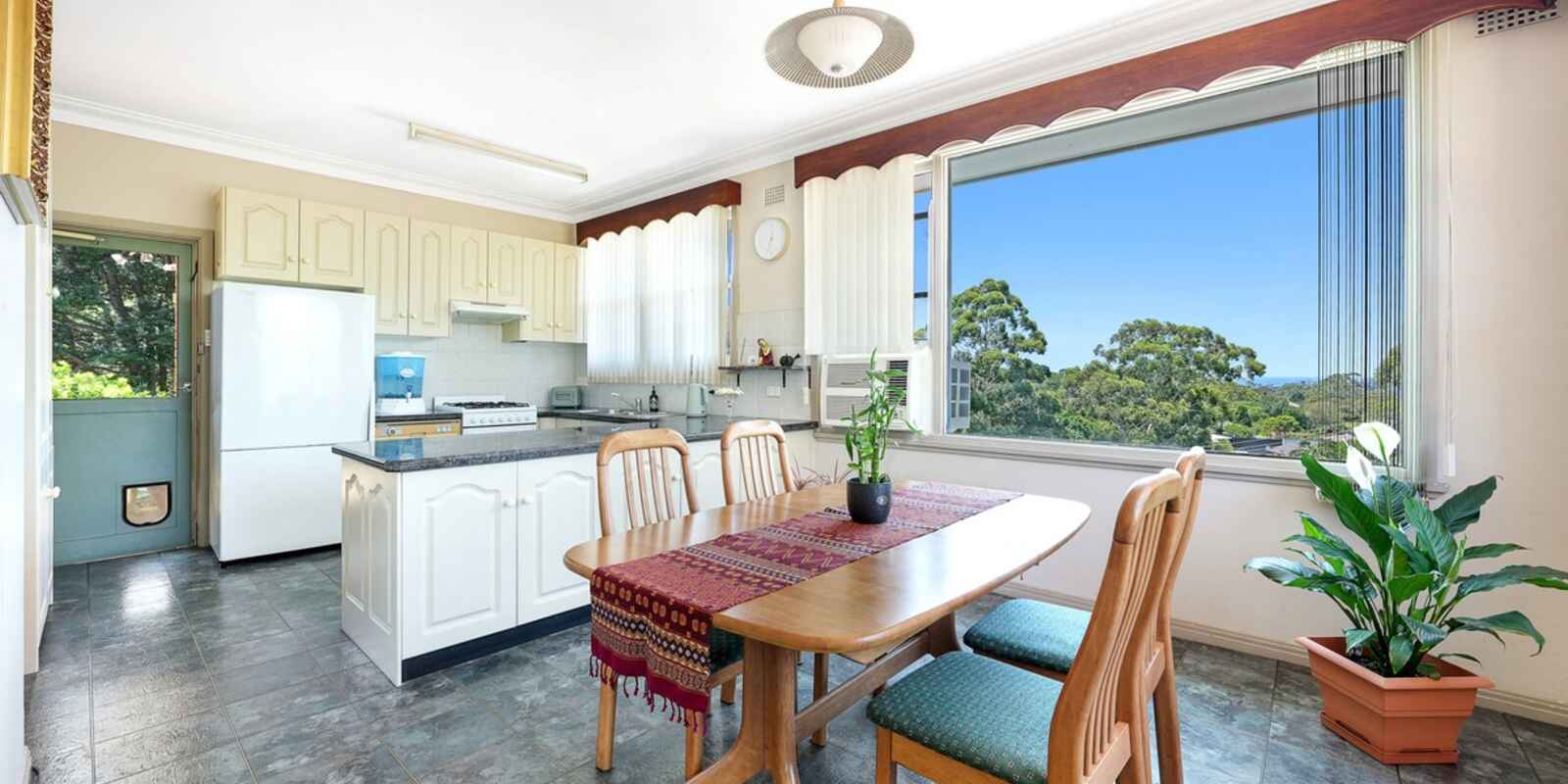 72 Murphys Avenue Keiraville